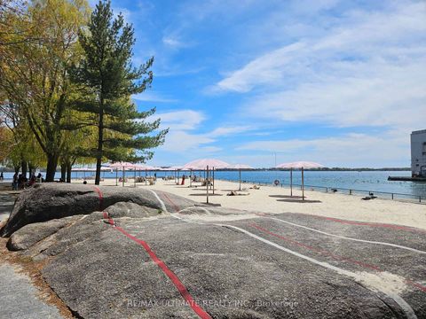 Photo 25 at 703 - 15 Merchants' Wharf, Waterfront Communities C8, Toronto