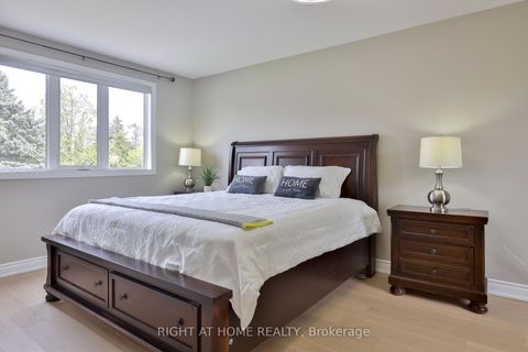 Photo 18 at 60 Aragon Avenue, Sullivan, Toronto