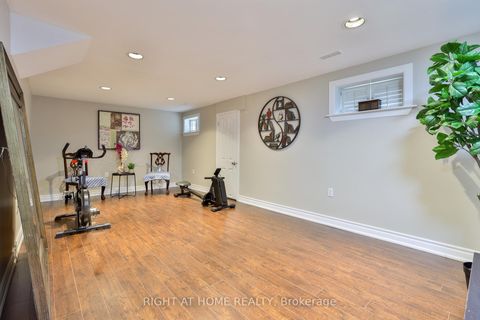 Photo 25 at 60 Aragon Avenue, Sullivan, Toronto