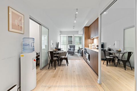 Photo 7 at 208 - 15 Queens Quay E, Waterfront Communities C8, Toronto