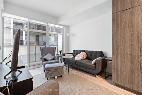 Photo 16 at 208 - 15 Queens Quay E, Waterfront Communities C8, Toronto