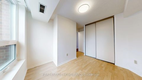 Photo 23 at 623 - 77 Maitland Place, South St. James Town, Toronto