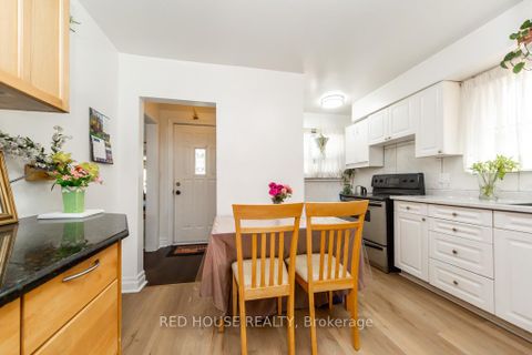 Photo 9 at 40 North Woodrow Boulevard, Birchmount, Toronto