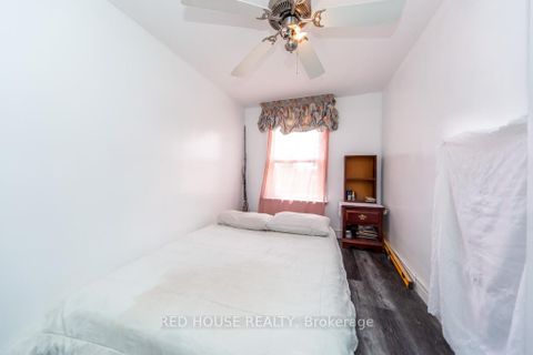 Photo 20 at 40 North Woodrow Boulevard, Birchmount, Toronto