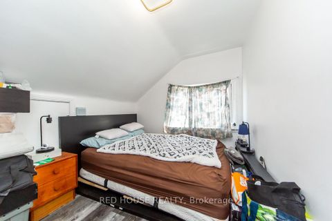 Photo 21 at 40 North Woodrow Boulevard, Birchmount, Toronto