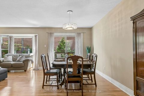 Photo 28 at 10 Tamarack Circle, The Westway, Toronto