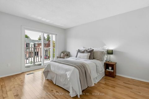 Photo 29 at 10 Tamarack Circle, The Westway, Toronto