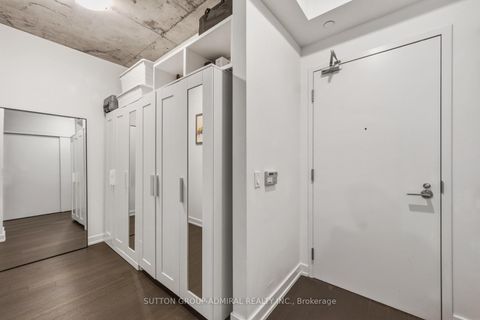 Photo 1 at 921 - 1030 King Street W, Niagara, Toronto