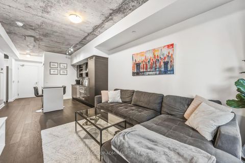 Photo 11 at 921 - 1030 King Street W, Niagara, Toronto
