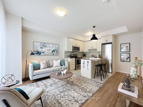 Photo 7 at 35 - 26 Fieldway Road, City Centre West, Toronto