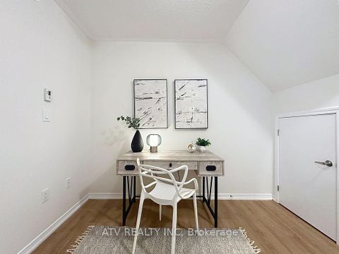 Photo 15 at 35 - 26 Fieldway Road, City Centre West, Toronto