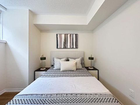 Photo 19 at 35 - 26 Fieldway Road, City Centre West, Toronto