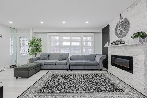Photo 10 at 3 Mozart Avenue, Ionview, Toronto