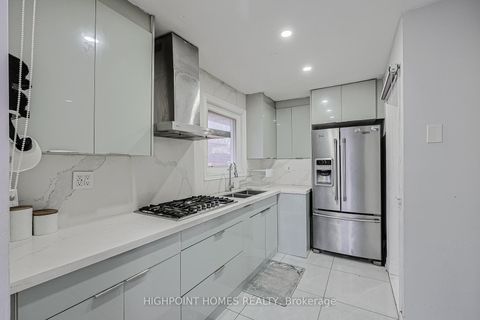 Photo 15 at 3 Mozart Avenue, Ionview, Toronto
