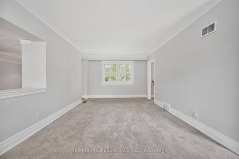 Photo 6 at 27 Nottingham Drive, Humber Valley, Toronto