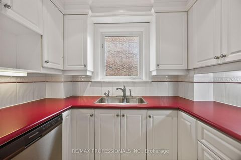 Photo 16 at 27 Nottingham Drive, Humber Valley, Toronto