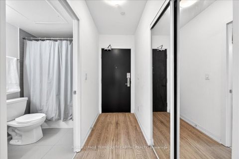 Photo 8 at 3002 - 159 Wellesley Street E, South St. James Town, Toronto