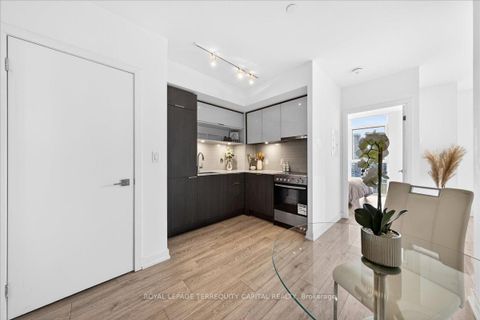 Photo 11 at 3002 - 159 Wellesley Street E, South St. James Town, Toronto