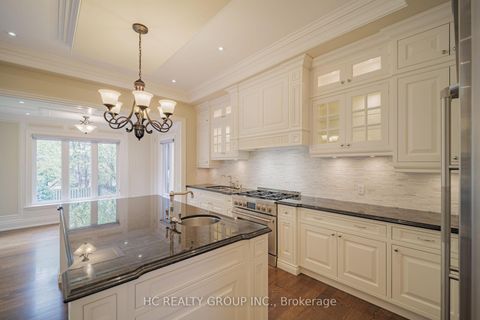 Photo 15 at 218A Holmes Avenue, Willowdale East, Toronto