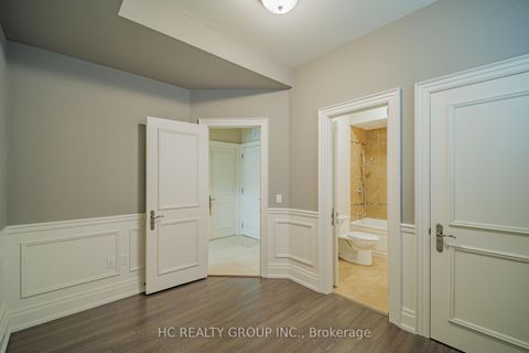 Photo 27 at 218A Holmes Avenue, Willowdale East, Toronto