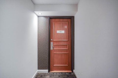 Photo 9 at 511 - 256 Doris Avenue, Willowdale East, Toronto