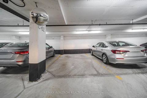 Photo 21 at 511 - 256 Doris Avenue, Willowdale East, Toronto