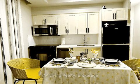 Photo 7 at 1707 - 126 Simcoe Street, Waterfront Communities C1, Toronto