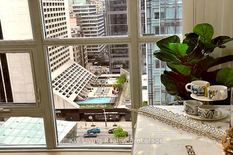 Photo 16 at 1707 - 126 Simcoe Street, Waterfront Communities C1, Toronto