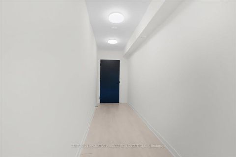 Photo 6 at 513S - 127 Broadway Avenue, Mount Pleasant West, Toronto