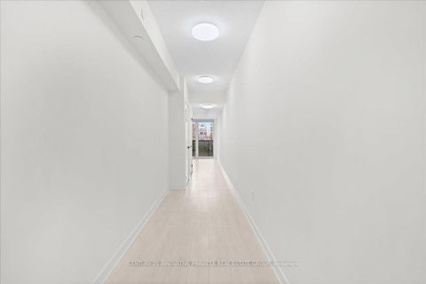 Photo 8 at 513S - 127 Broadway Avenue, Mount Pleasant West, Toronto