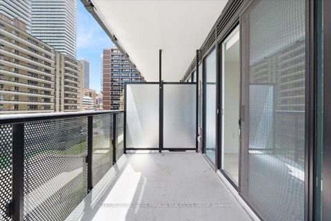 Photo 18 at 513S - 127 Broadway Avenue, Mount Pleasant West, Toronto