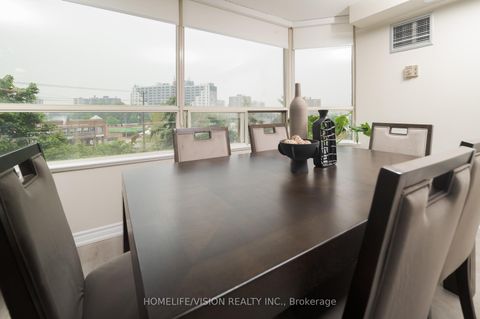 Photo 25 at 413 - 7 Townsgate Drive, Yorkhill, Vaughan