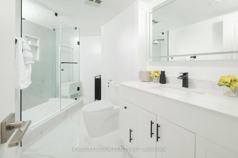 Photo 34 at 413 - 7 Townsgate Drive, Yorkhill, Vaughan