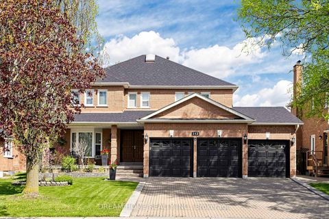 Photo 1 at 312 Valeria Boulevard, East Woodbridge, Vaughan
