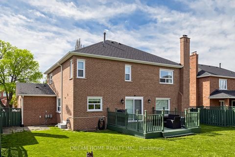 Photo 39 at 312 Valeria Boulevard, East Woodbridge, Vaughan