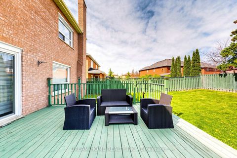 Photo 41 at 312 Valeria Boulevard, East Woodbridge, Vaughan