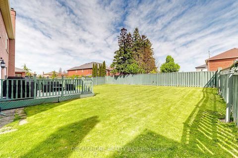 Photo 42 at 312 Valeria Boulevard, East Woodbridge, Vaughan