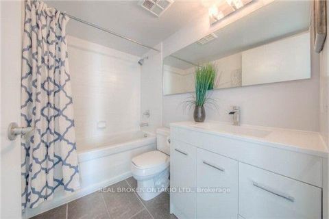 Photo 16 at 4512 - 15 Fort York Boulevard, Waterfront Communities C1, Toronto