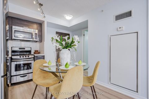 Photo 1 at 527 - 68 Abell Street, Little Portugal, Toronto