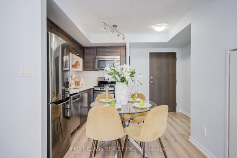 Photo 11 at 527 - 68 Abell Street, Little Portugal, Toronto