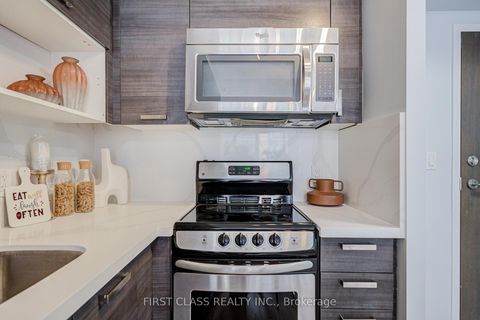 Photo 14 at 527 - 68 Abell Street, Little Portugal, Toronto