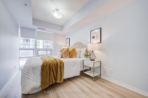 Photo 15 at 527 - 68 Abell Street, Little Portugal, Toronto