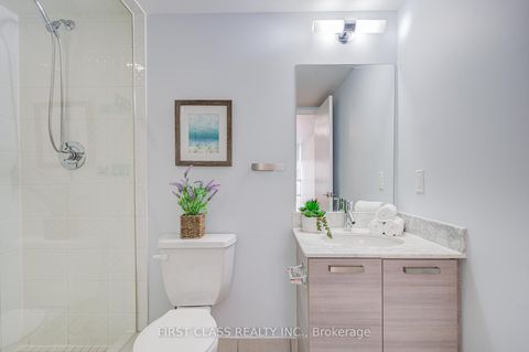 Photo 22 at 527 - 68 Abell Street, Little Portugal, Toronto