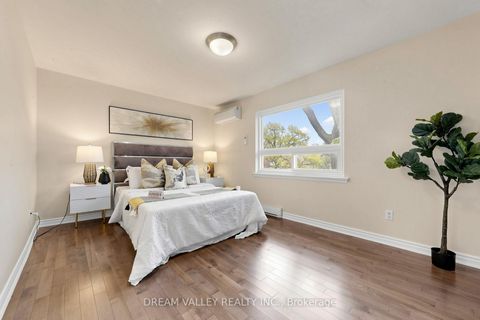 Photo 13 at 62 - 2075 Warden Avenue, Sullivan, Toronto