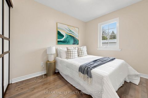 Photo 17 at 62 - 2075 Warden Avenue, Sullivan, Toronto