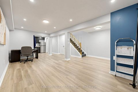 Photo 27 at 62 - 2075 Warden Avenue, Sullivan, Toronto