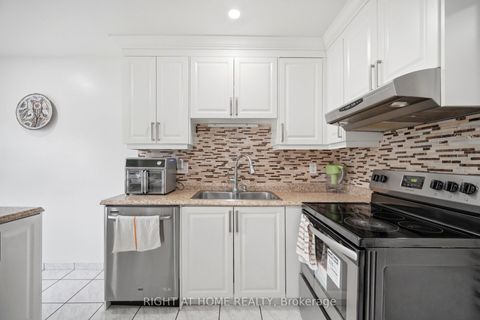 Photo 10 at 18 Mercedes Drive, Jamestown, Toronto