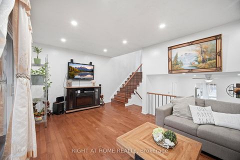 Photo 17 at 18 Mercedes Drive, Jamestown, Toronto
