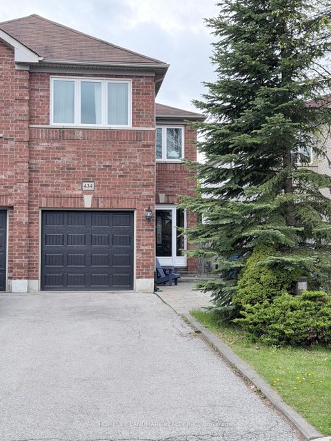 Photo 1 at 434 Heddle Crescent, Wyndham, Newmarket