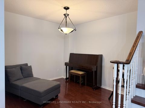 Photo 3 at 434 Heddle Crescent, Wyndham, Newmarket
